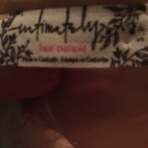 Free People top - Picture 3 of 3